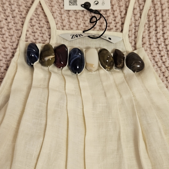 STONE LINEN TOP/Spaghetti strap/Camisole/Cold shoulder - Picture 9 of 15